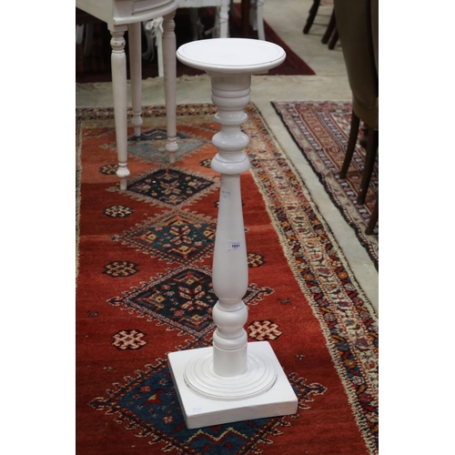 Painted turned wood jardiniere