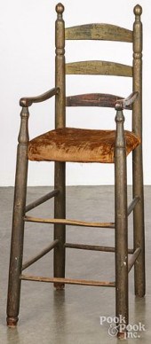 PAINTED WINDSOR HIGHCHAIR, 18T