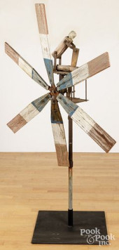 PAINTED WOOD AND METAL SAWER W