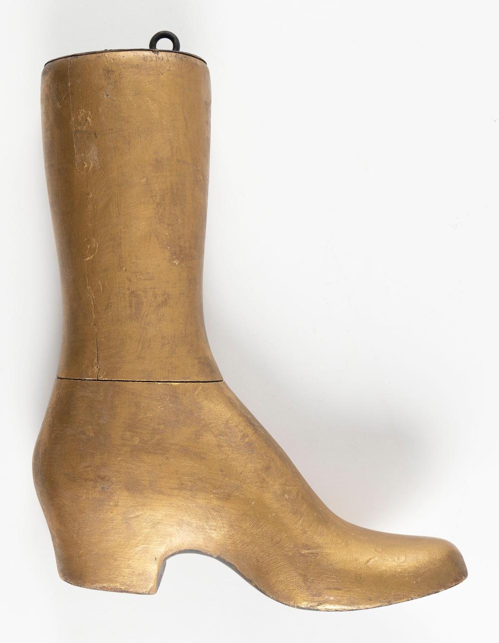 PAINTED WOODEN SHOE LATE 19TH