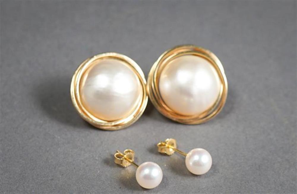 PAIR 14-KARAT YELLOW-GOLD MABE