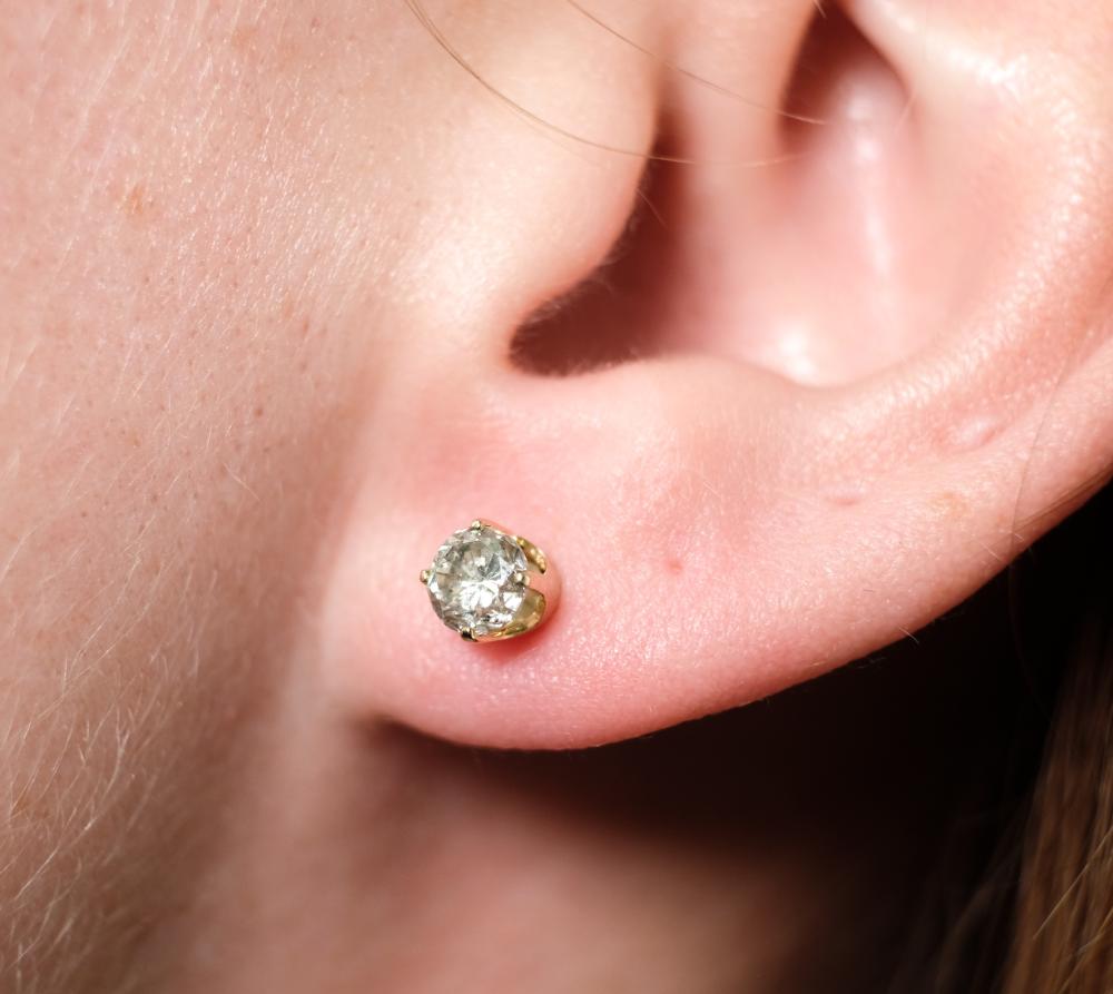 PAIR, 14K YELLOW GOLD .6 CTW