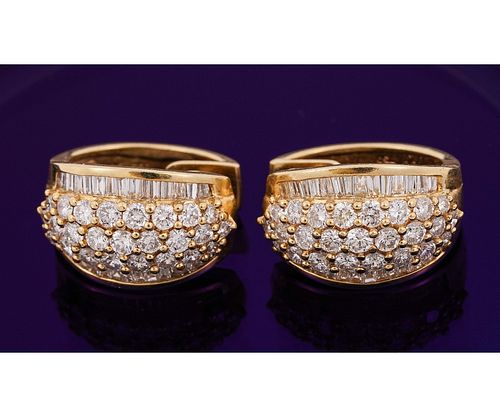 PAIR 18KT GOLD/DIAMOND