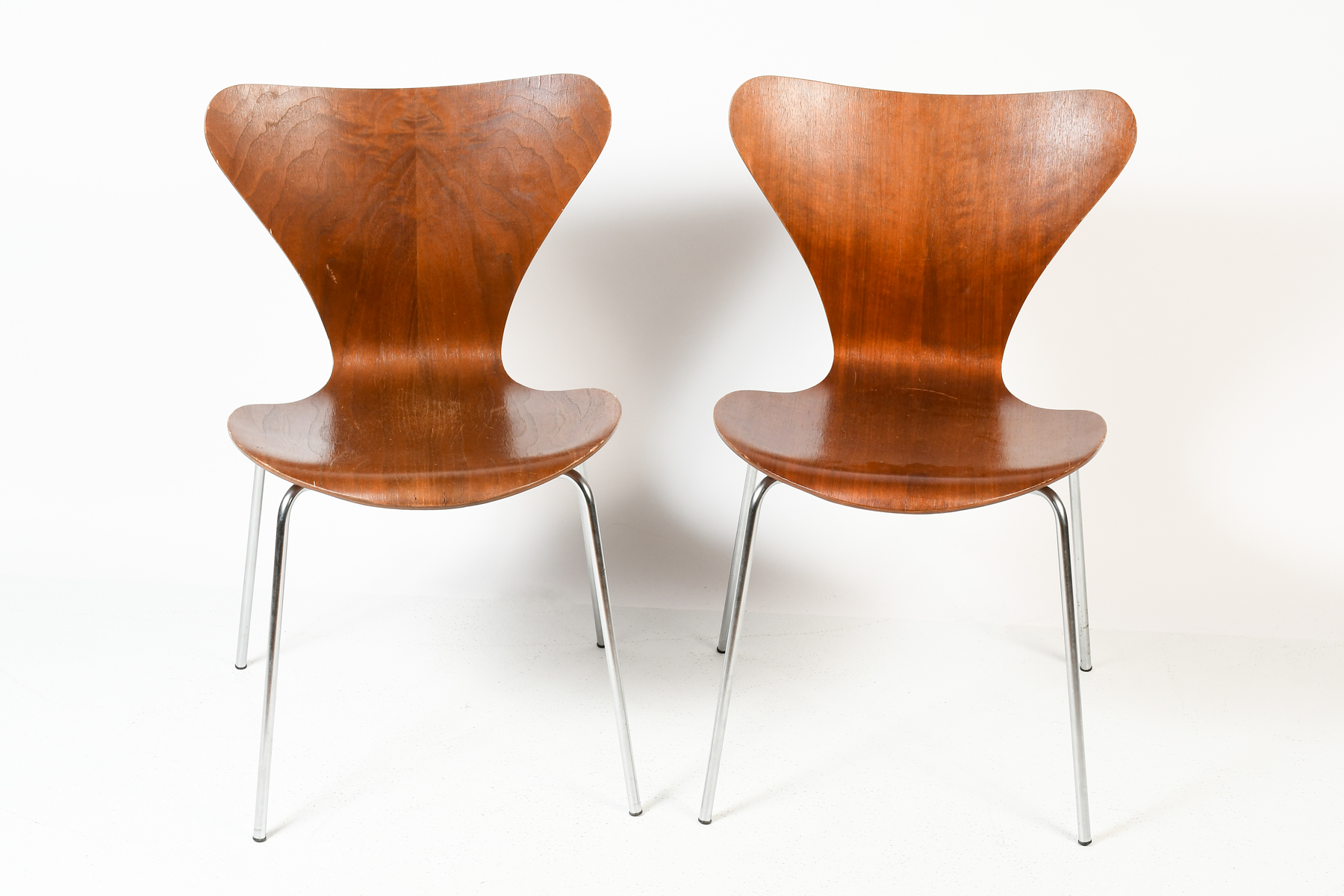 PAIR ARNE JACOBSEN FRITZ HANSEN