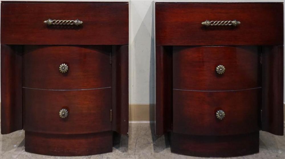 PAIR ART MODERNE STYLE STAINED