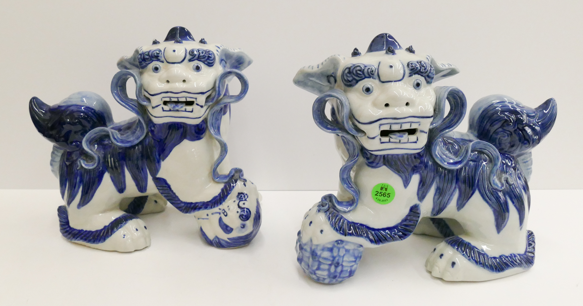 Pair Asian B&W Porcelain Foo Lion