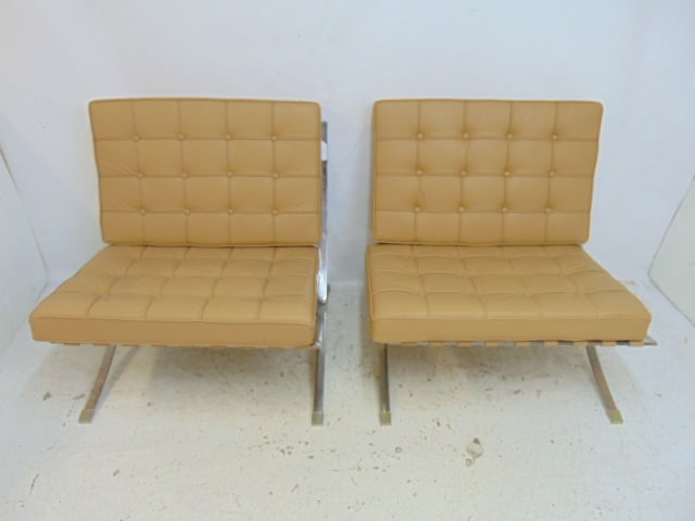PAIR BARCELONA CHAIRS WITH BEIGE