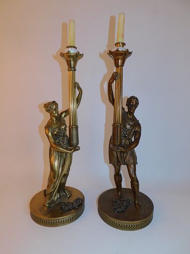 PAIR BRONZE FIGURAL LIGHTSPair of