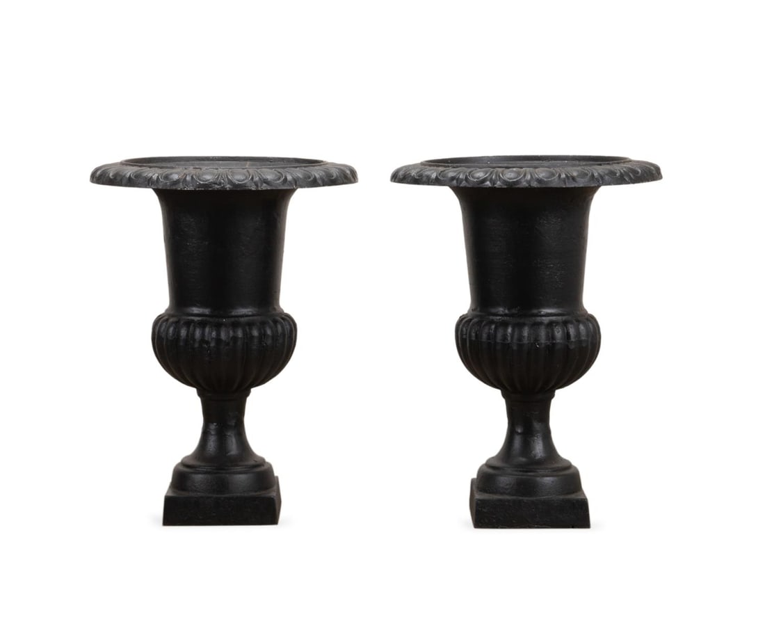PAIR CAST IRON CAMPAGNA FORM GARDEN
