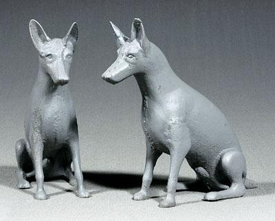 Pair cast iron dogs: each seated