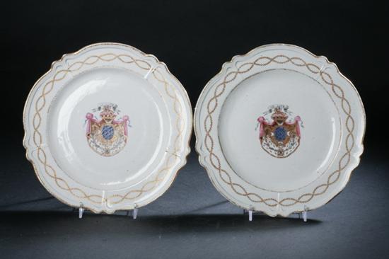 PAIR CHINESE ARMORIAL FAMILLE