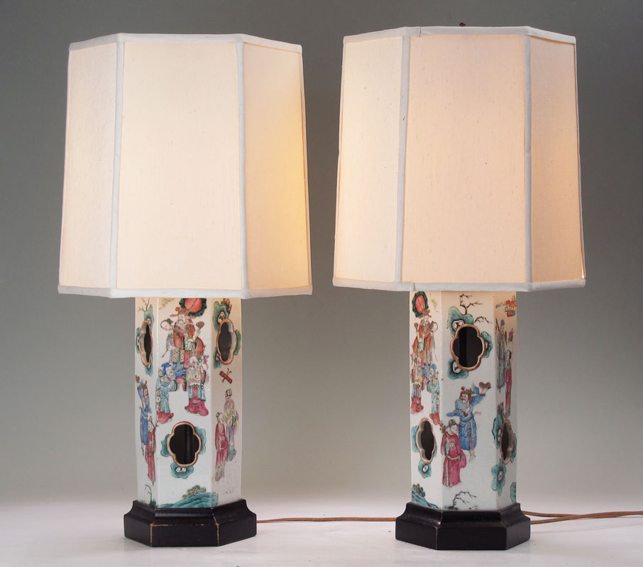 PAIR CHINESE CERAMIC LAMPS: Ceramic