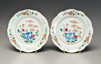 Pair Chinese export plates:
