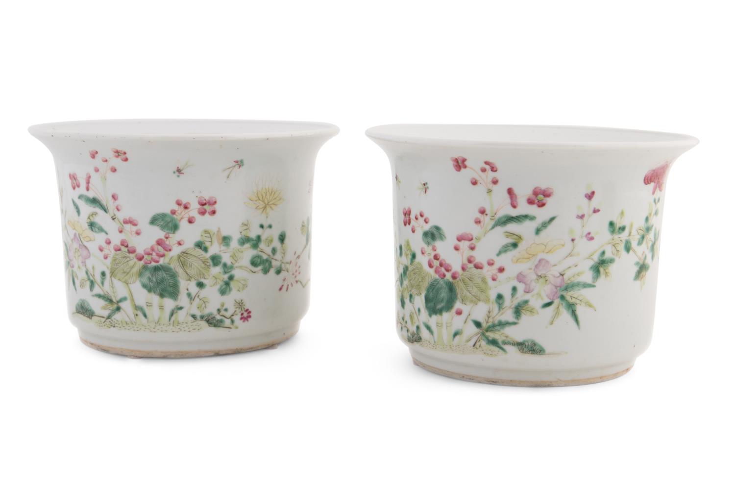 PAIR, CHINESE FAMILLE ROSE FLORAL