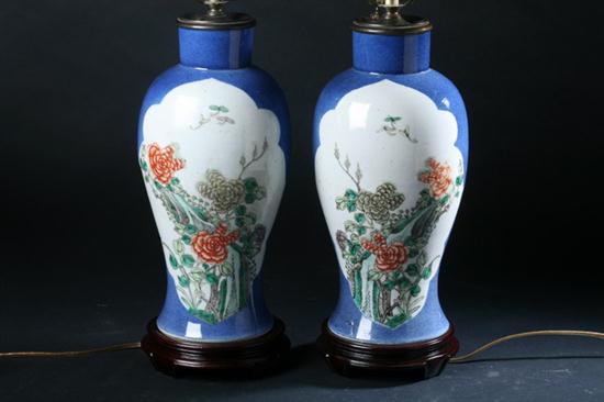 PAIR CHINESE FAMILLE VERTE AND