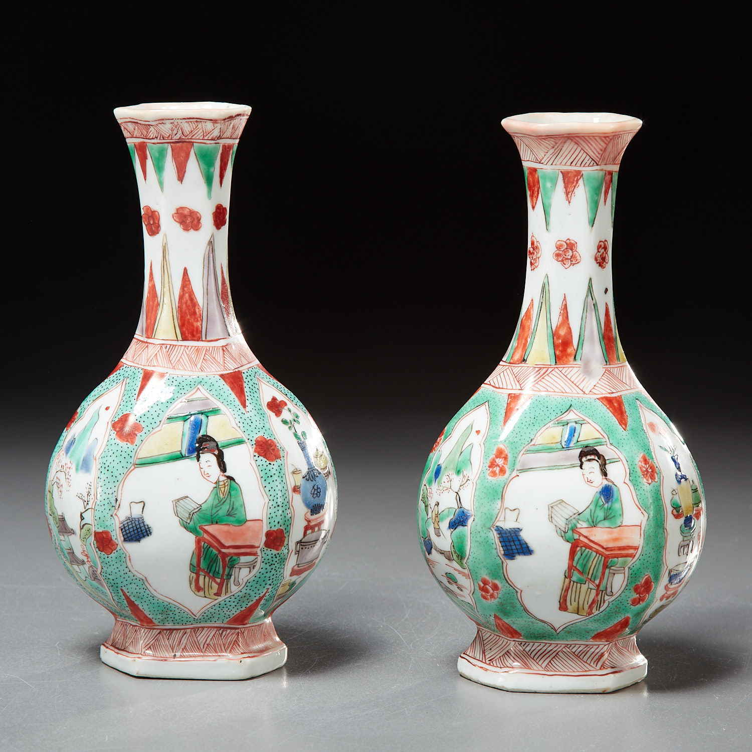 PAIR CHINESE FAMILLE VERTE