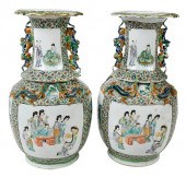 PAIR CHINESE FAMILLE VERTE POR