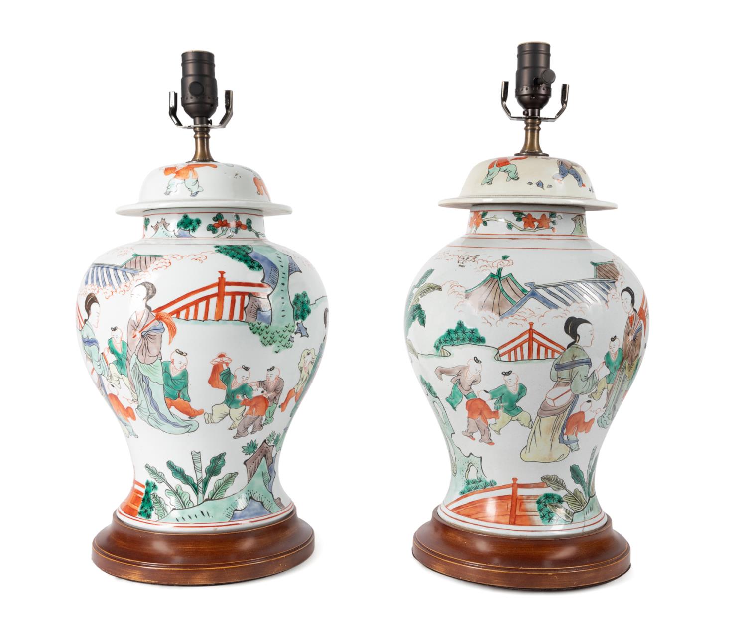 PAIR CHINESE FAMILLE VERTE TEMPLE