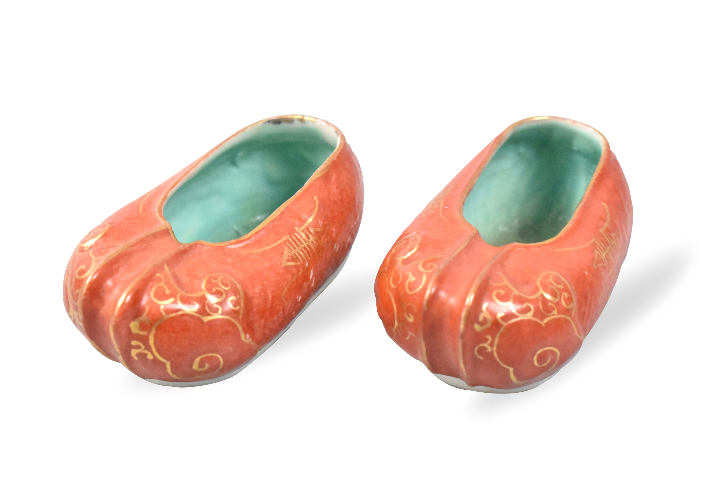 PAIR CHINESE GILT CORAL RED