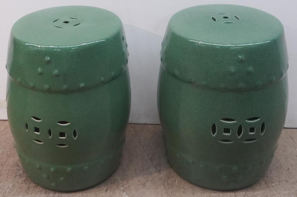 PAIR CHINESE GREEN CRACKLEWARE