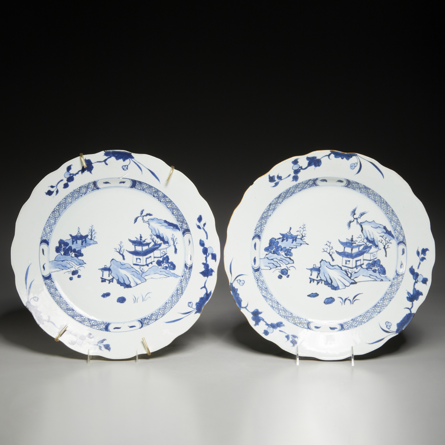 PAIR CHINESE 'NANKING CARGO'