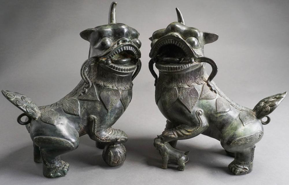 PAIR CHINESE PATINATED BRONZE FOO