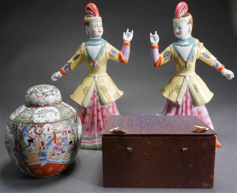 PAIR CHINESE POLYCHROME DECORATED