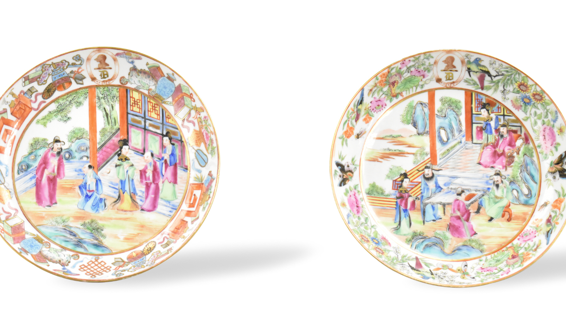 PAIR CHINESE ROSE MEDALLION
