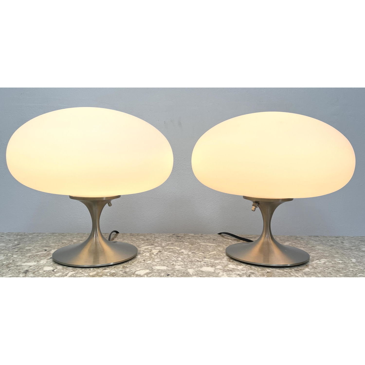 Pair Contemporary Stemlite Table