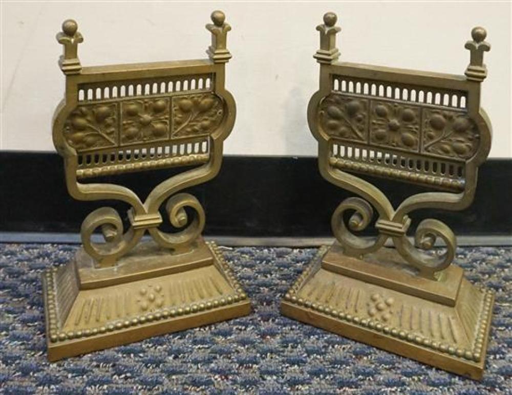 PAIR CONTINENTAL BRASS FIRE