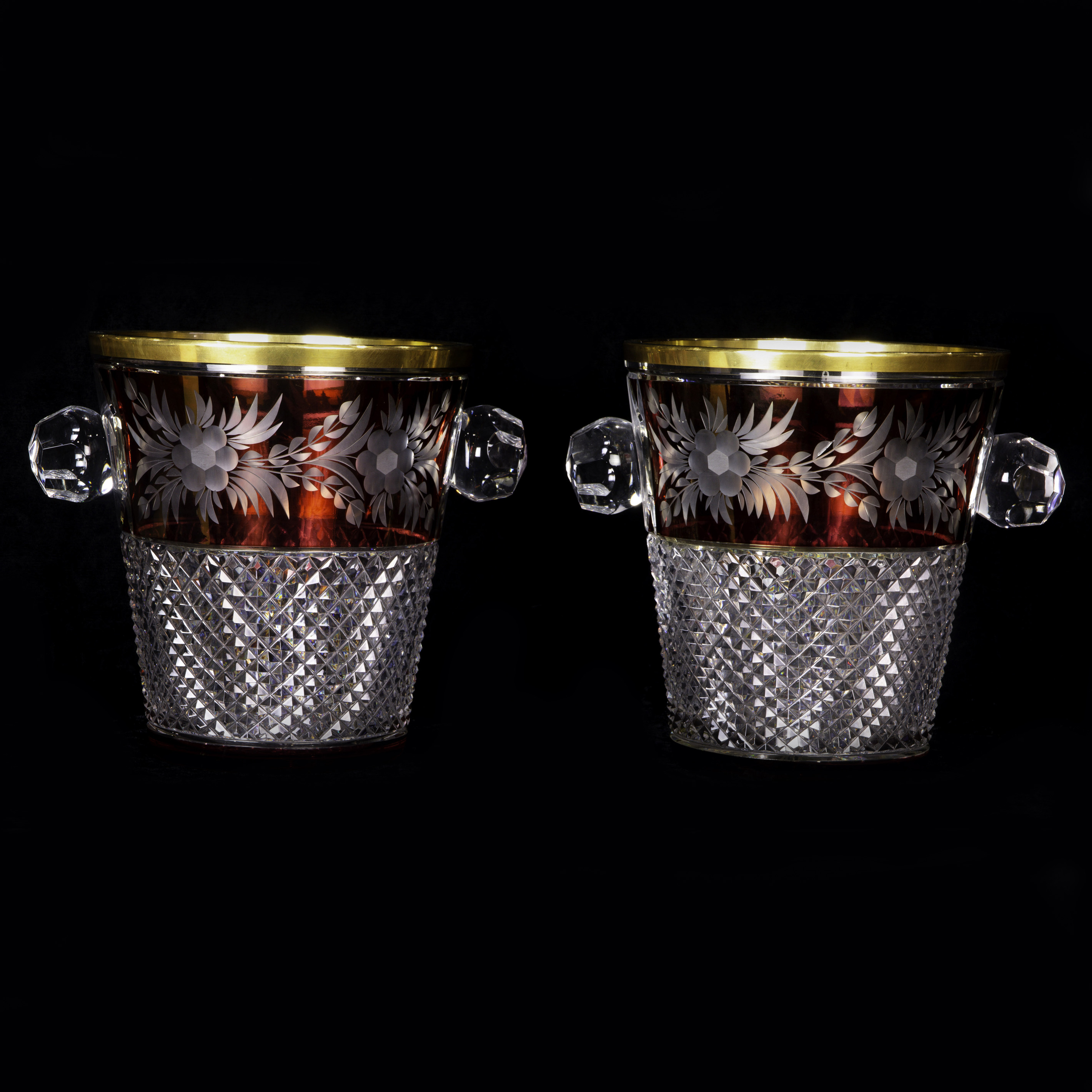 PAIR CONTINENTAL CRANBERRY