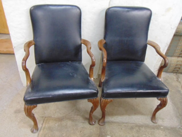 PAIR CUSTOM BLACK LEATHER ARM
