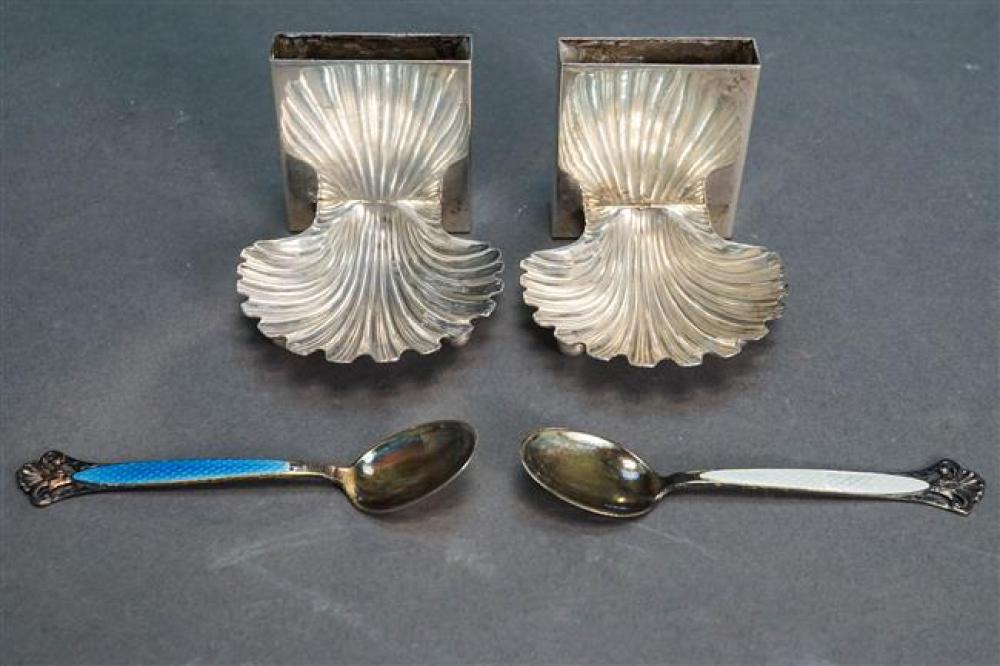 PAIR DAVID ANDERSON ENAMEL