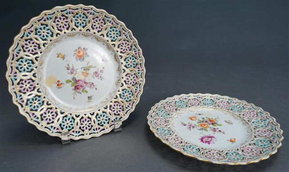 PAIR DRESDEN PIERCED PORCELAIN CAKE