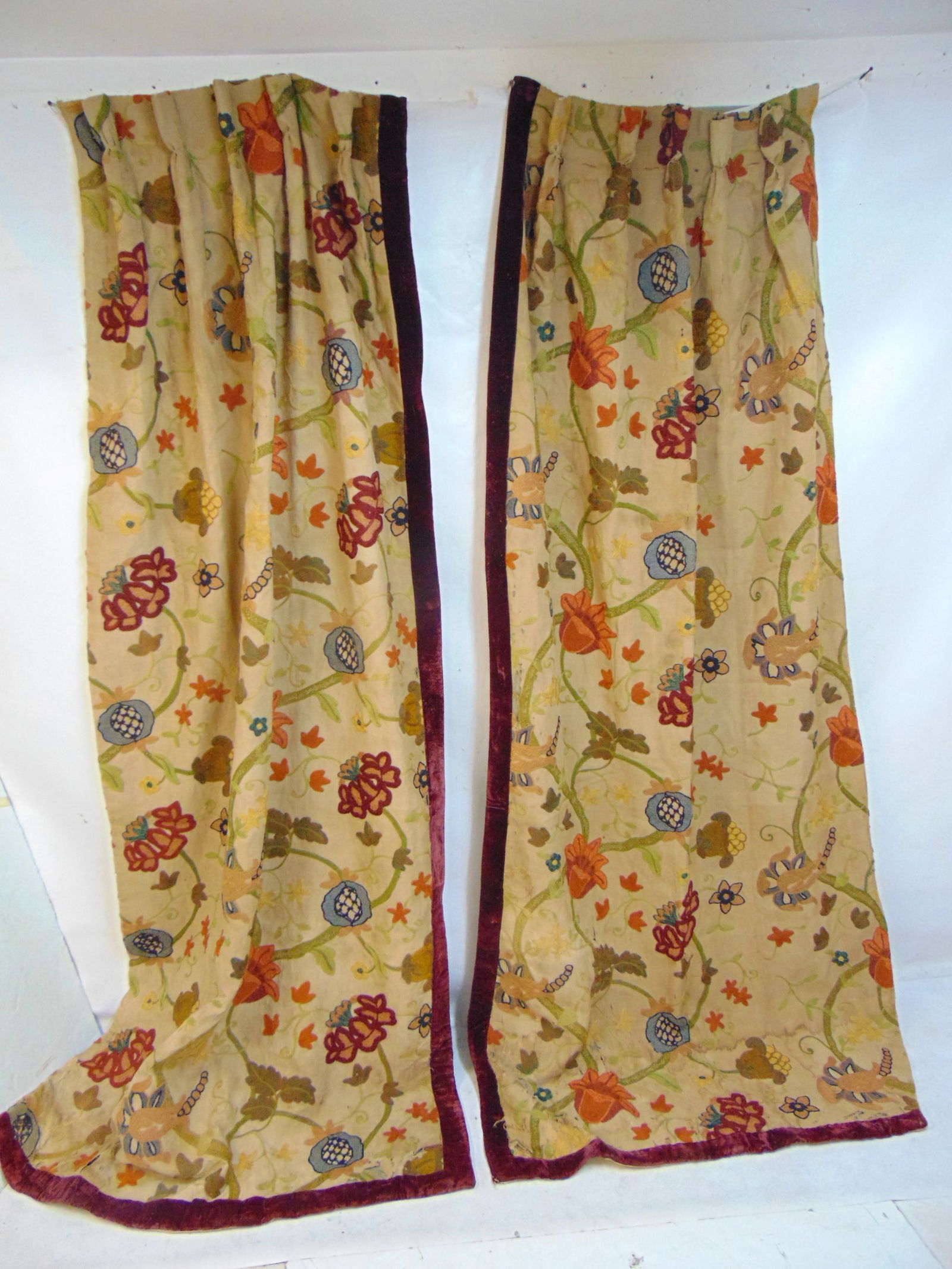 PAIR EARLY ANTIQUE/VINTAGE CREWEL