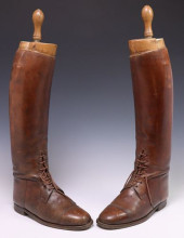 (PAIR) ENGLISH BROWN LEATHER R