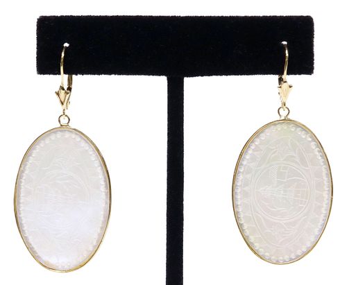 (PAIR) ESTATE 14KT GOLD CHINESE MOP