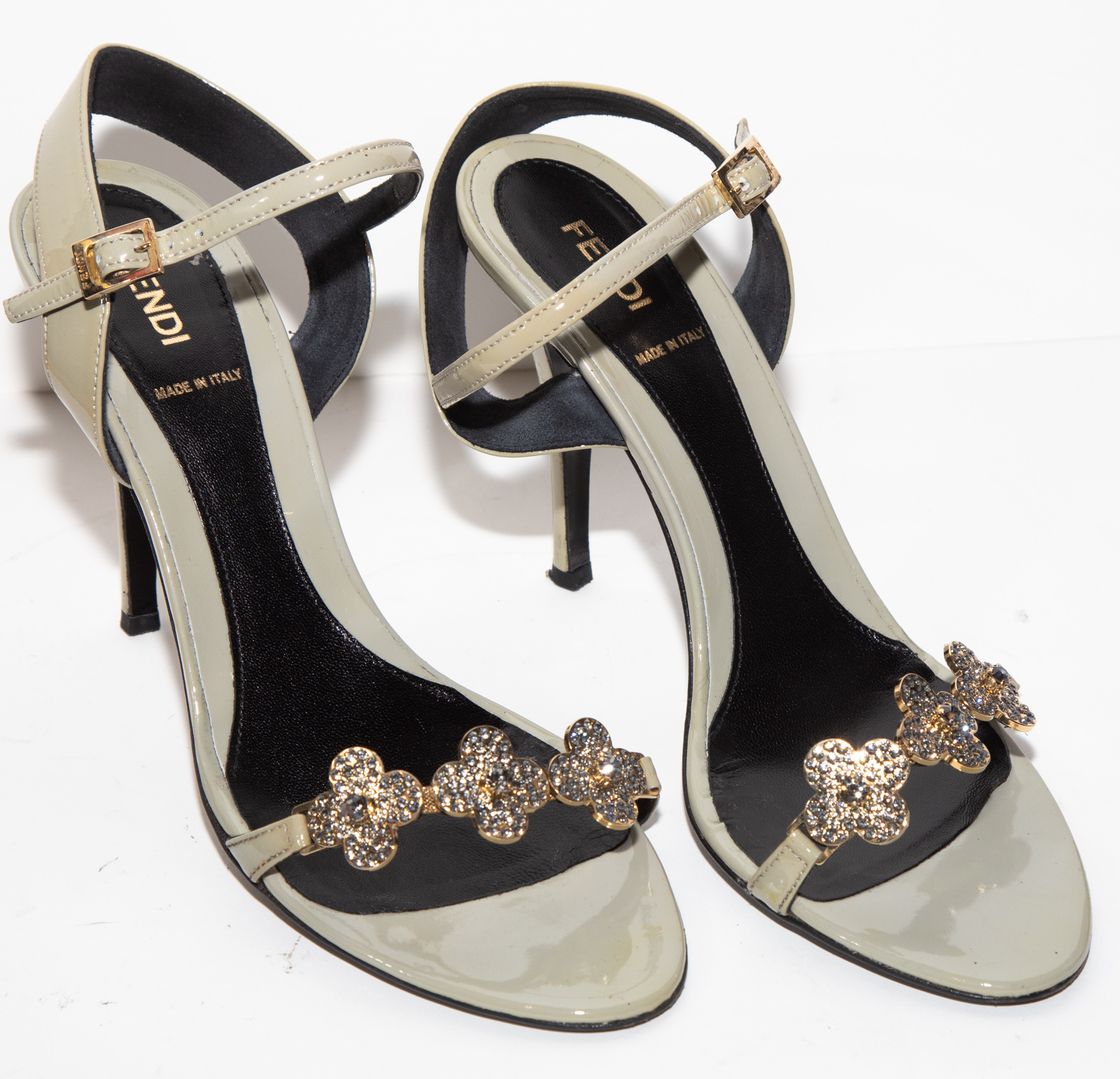 PAIR FENDI SANDALO STRASS VERNICE