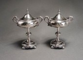 PAIR GUSTAF MöLLENBORG-FéRON S