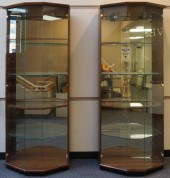 PAIR HENREDON MODERNIST STYLE