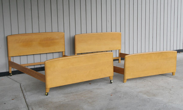 Pair Heywood Wakefield Wheat twin