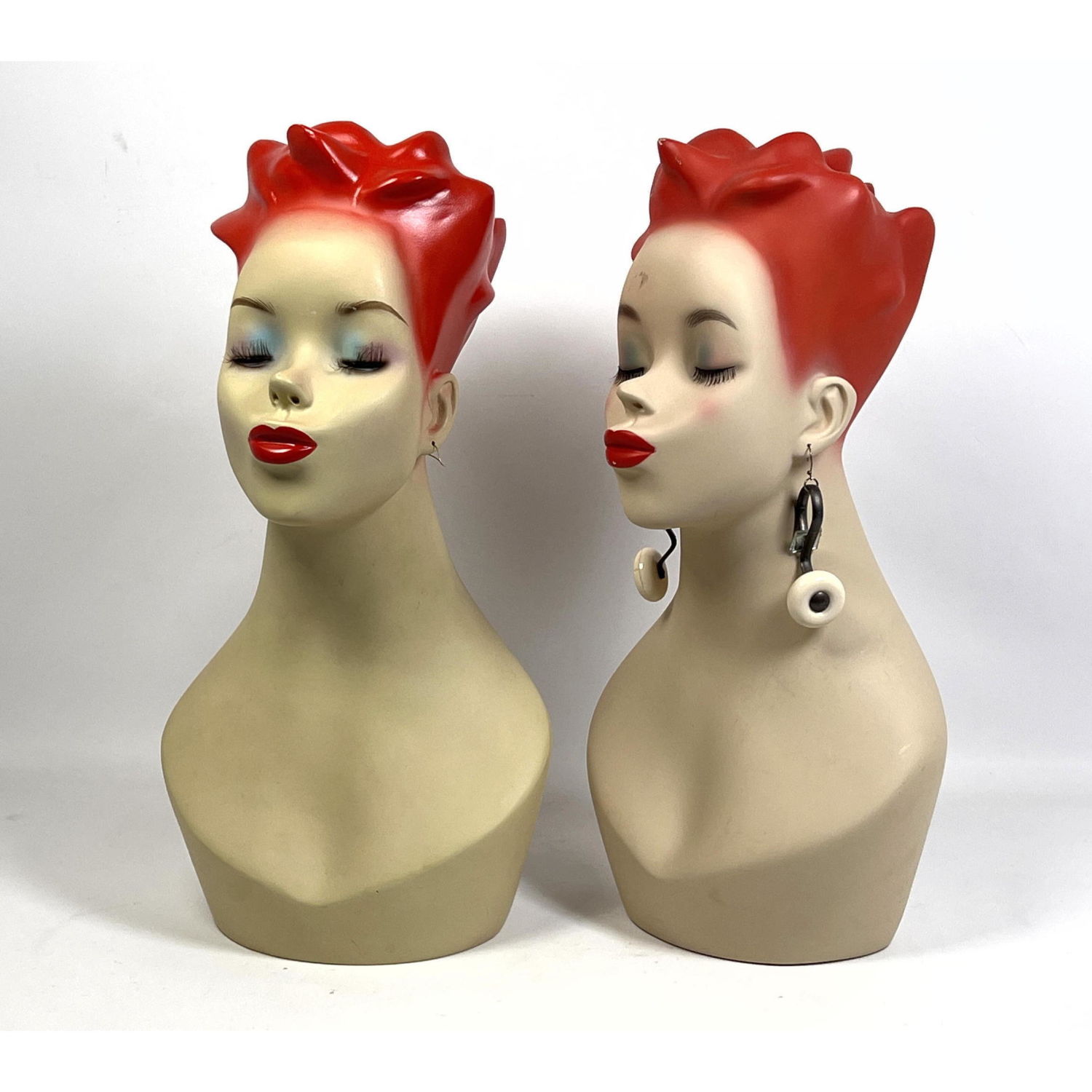 Pair Hip 80s Style Mannequin