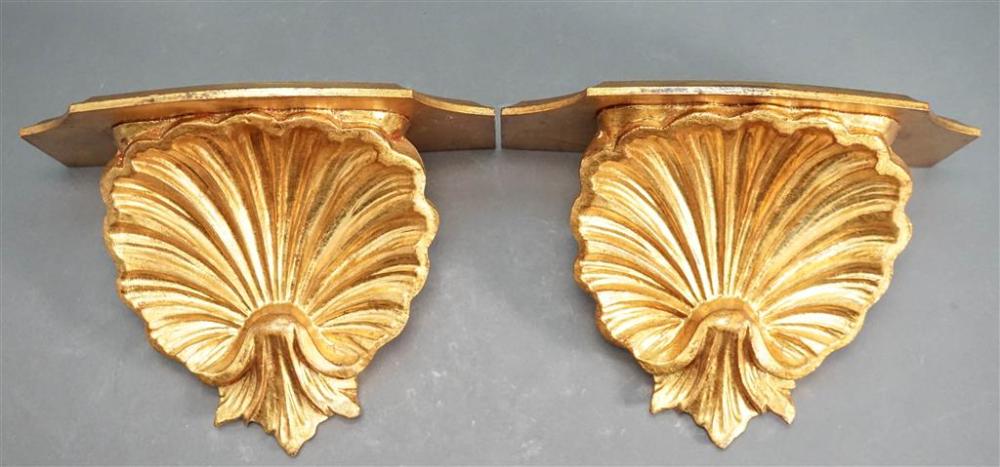 PAIR ITALIAN GILTWOOD SHELL-FORM