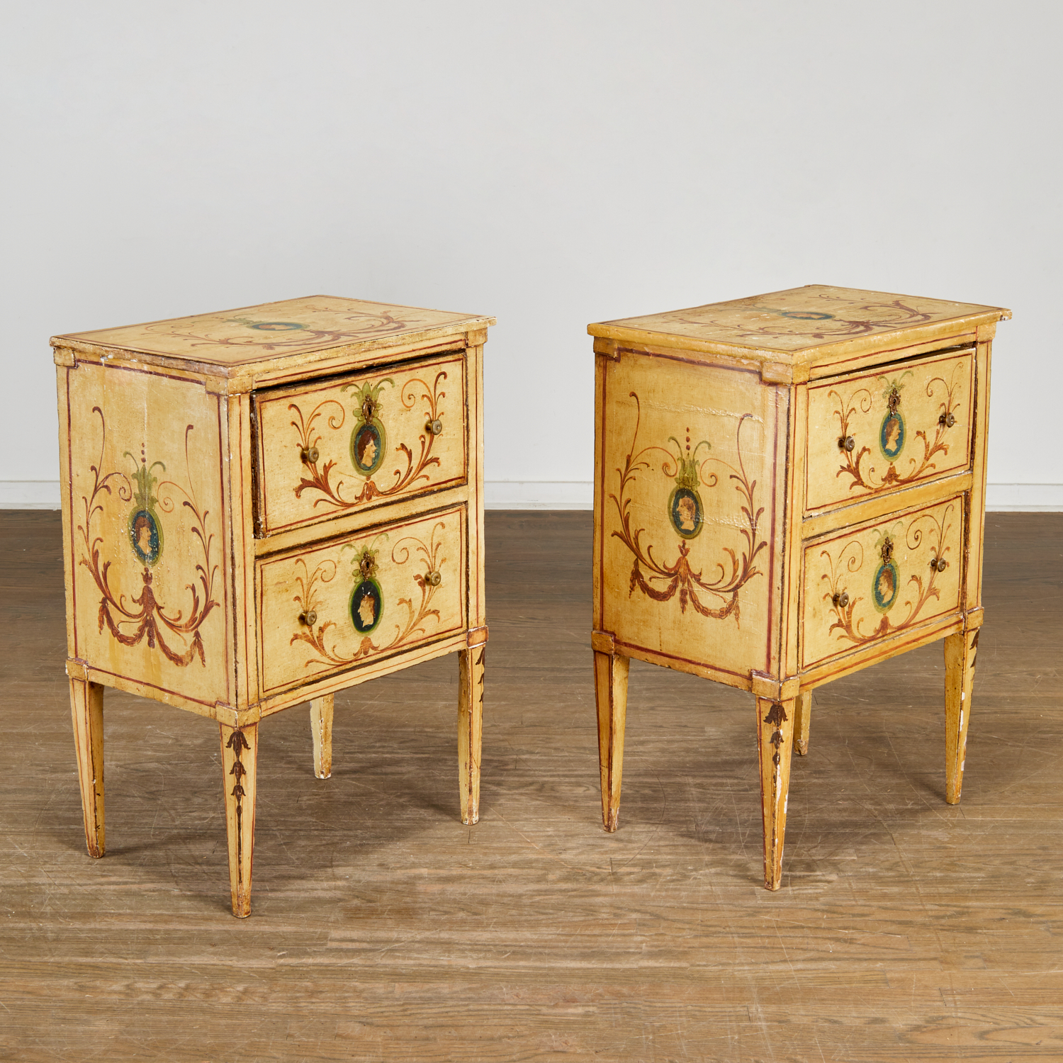PAIR ITALIAN NEOCLASSIC PAINTED