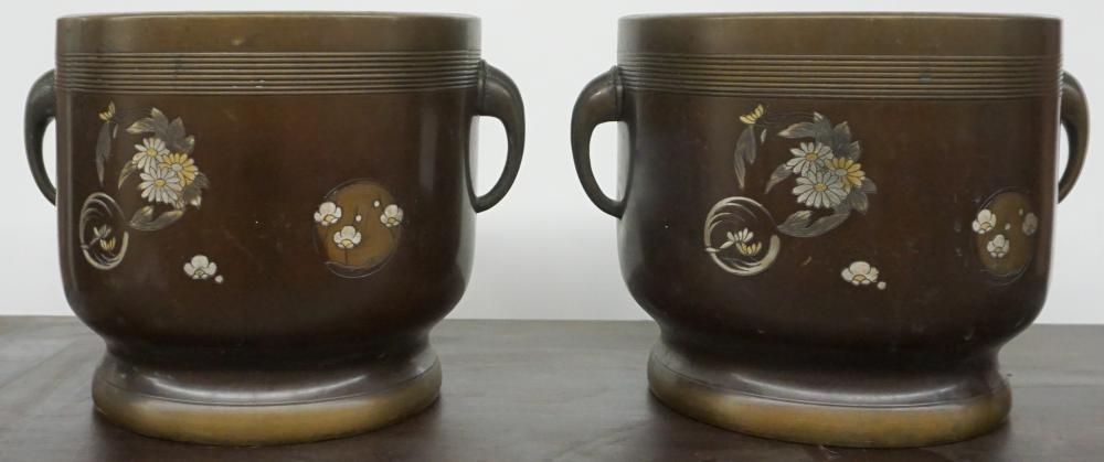 PAIR JAPANESE MIXED METAL INLAID