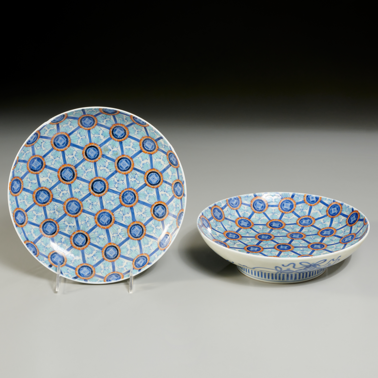 PAIR JAPANESE NABESHIMA WARE