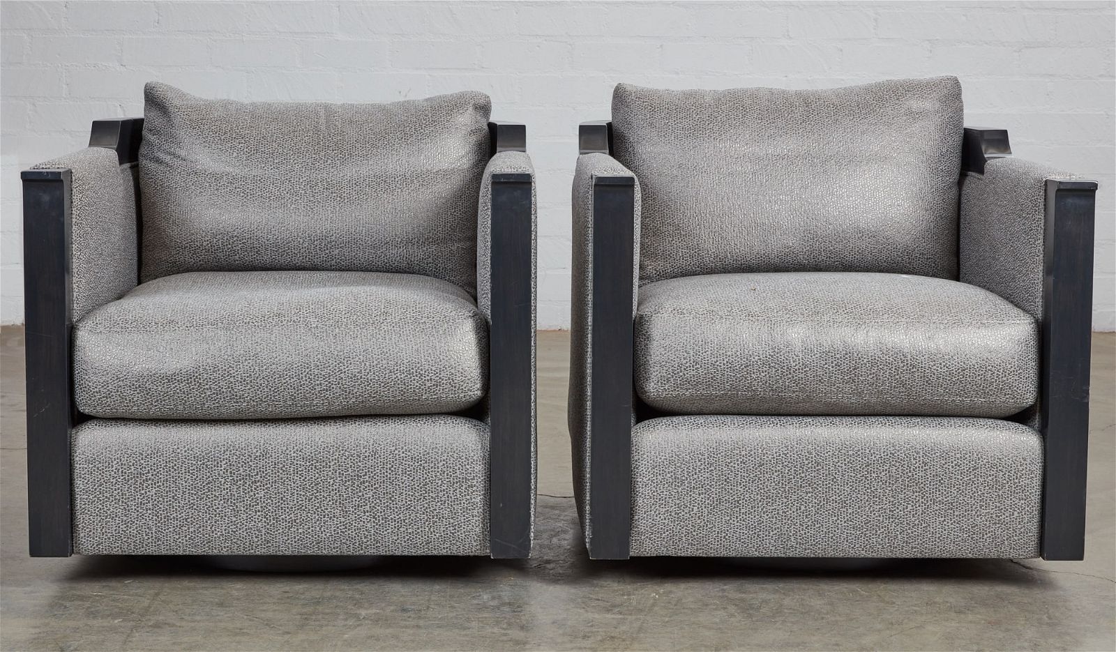 PAIR JEAN DE MERRY ART DECO STYLE