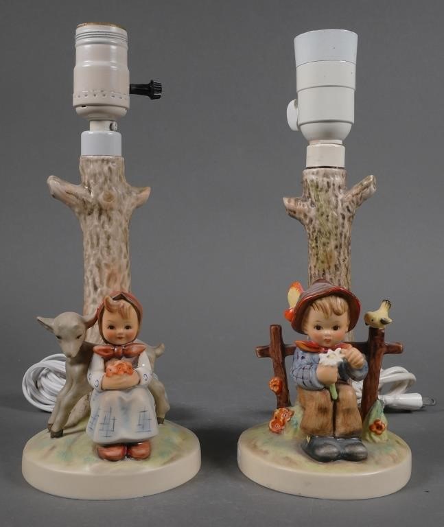 PAIR LAMPS GOOD FRIENDS AND SHE