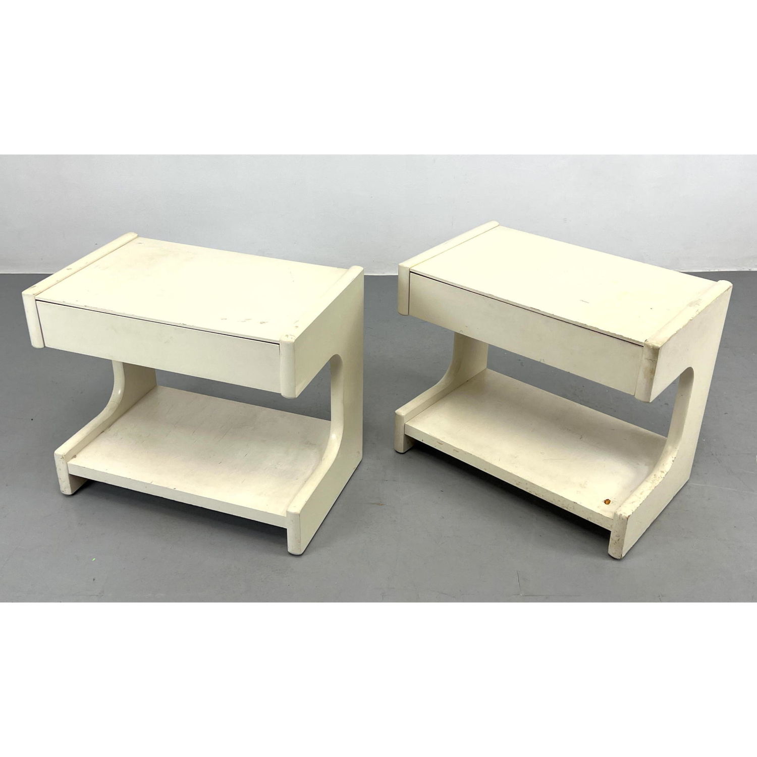 Pair Lane Space Age Side End