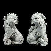 PAIR, LARGE BLANC DE CHINE CER